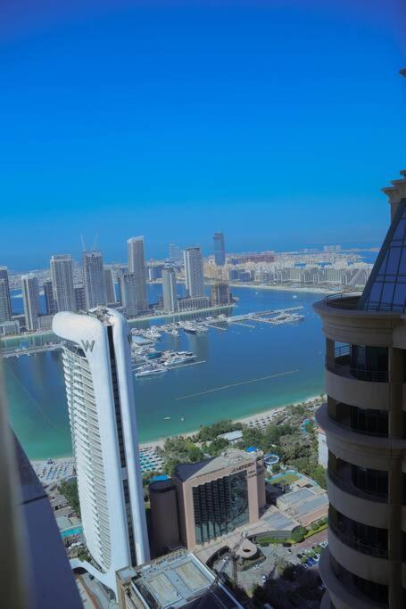 Апартаменти Stunning Seaview Elite Marina *